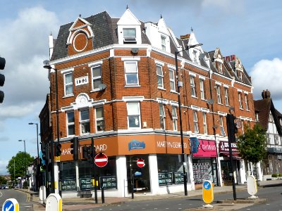 High Street, Chipping Barnet 04