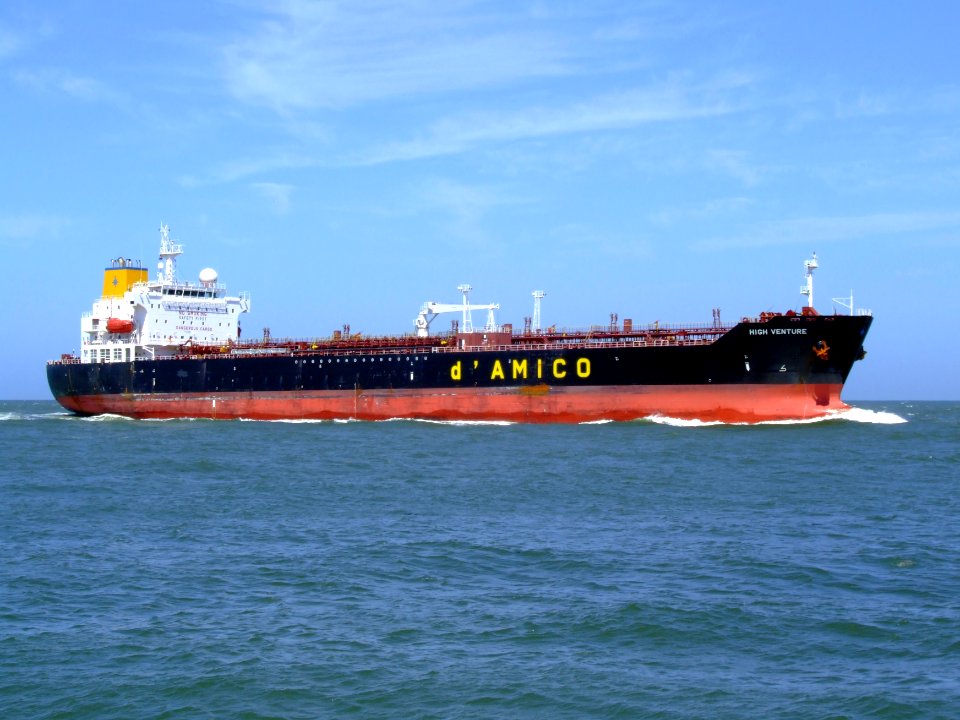 High Venture p7 approaching Port of Rotterdam, Holland 20-Jun-2007