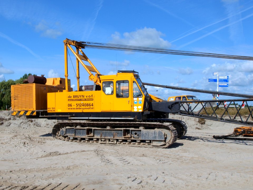 Hitachi KH 150 (owner de Bruyn vof) p2