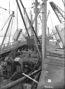 Hijskranen op schip, Bestanddeelnr 901-4032