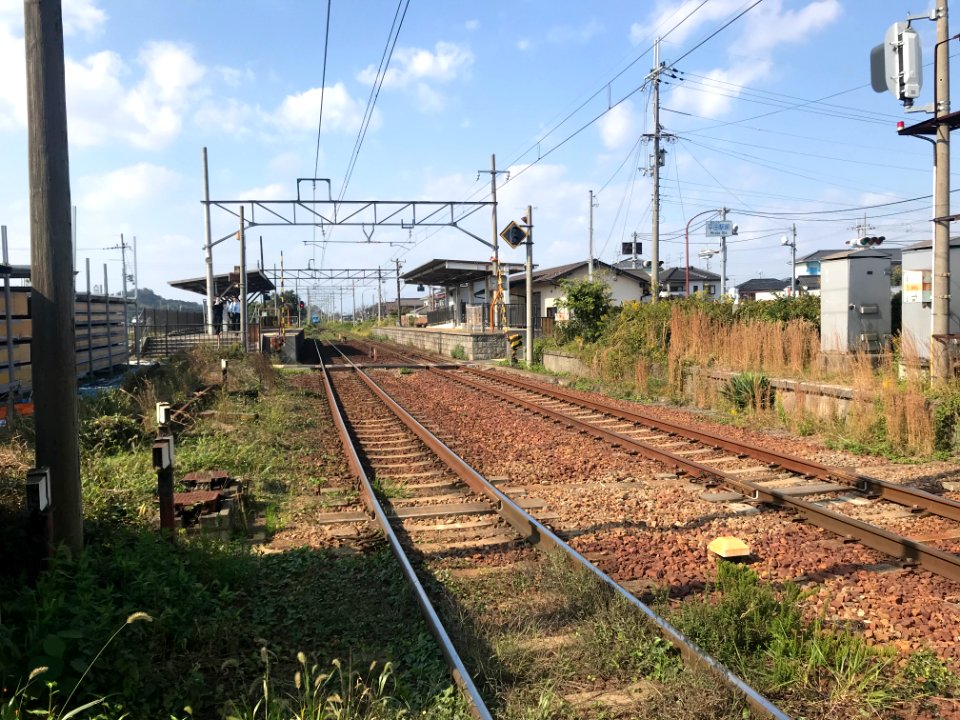 Hitara station looking North