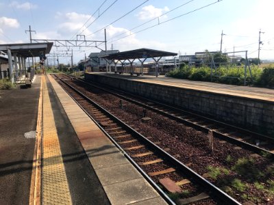 Hitara station viewing south
