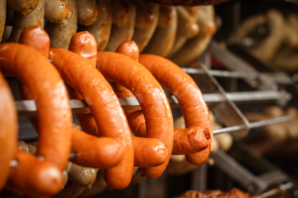 Grill sausage bratwurst eat