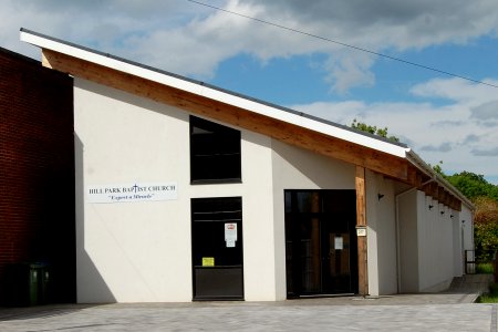 Hill Park Baptist Church, Gudge Heath Lane, Hill Park, Fareham (May 2019) (5)