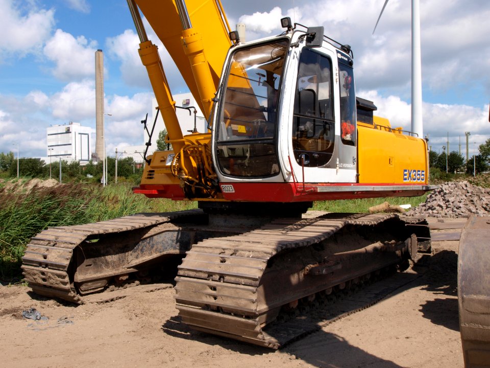 Hitachi EX355 (owner Niek Konijn BV) p2