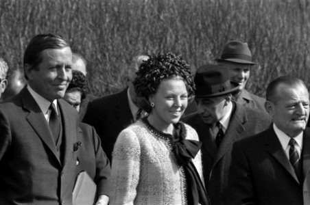 HKH pr. Beatrix en Pr. Claus bezoeken Zeeland Prinses Beatrix en Prins Claus , k, Bestanddeelnr 922-3147