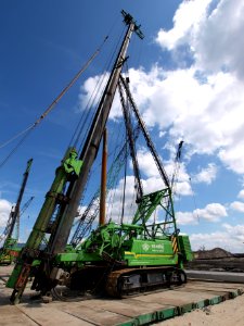 Hitachi 700GLS (owner Voorbij funderingstechniek) p2