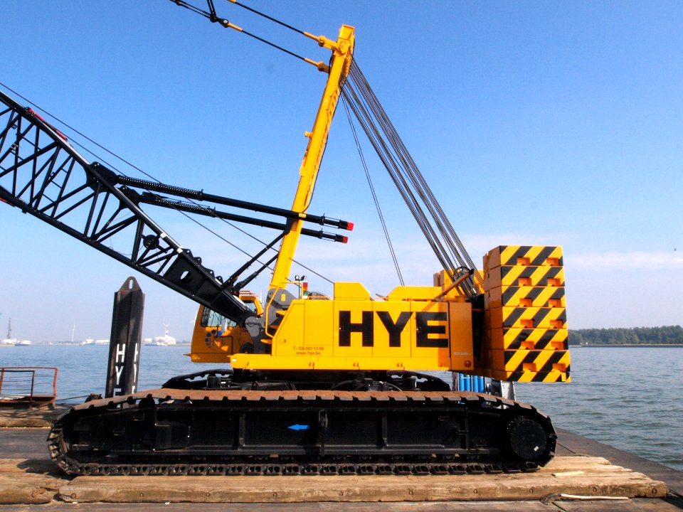 Hitachi Sumitomo SCX2800-2 owned by HYE pic1