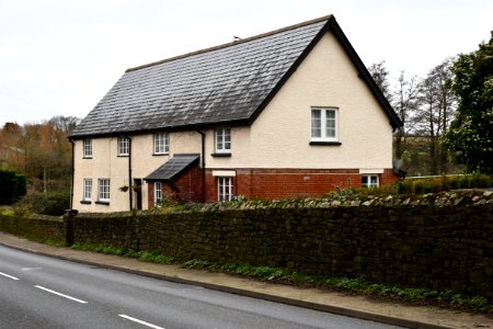 Hillside Cottage And No.1