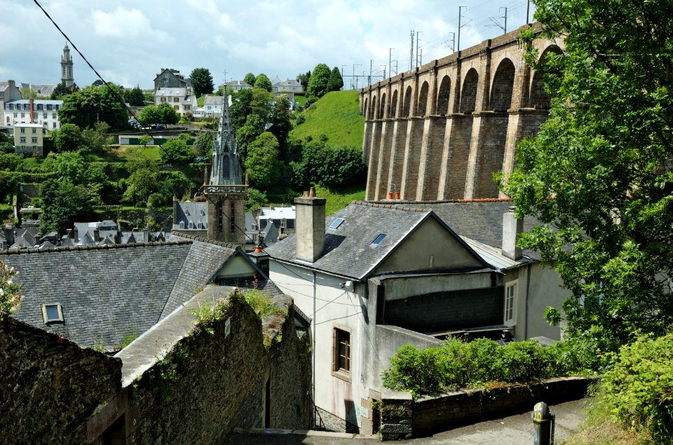 Hillside-Morlaix-20060524-011