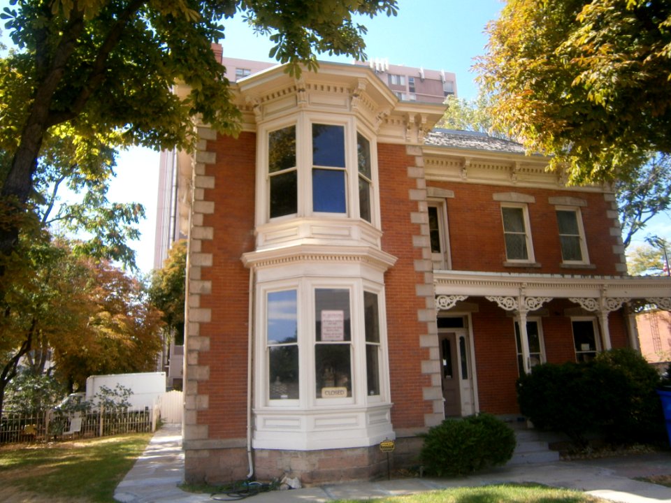 Hills House 200 W SLC