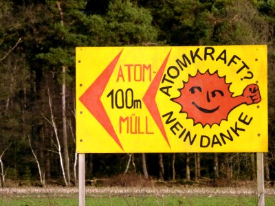 Hinweisschild am Transportbehälterlager Ahaus