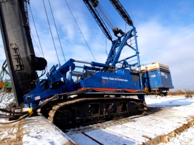 Hitachi KH 230 GLS crawler crane near Amsterdam pic-001