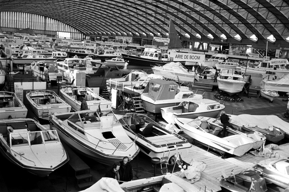 Hiswa-motor in RAI Amsterdam overzicht van de tentoonstelling, Bestanddeelnr 927-8091