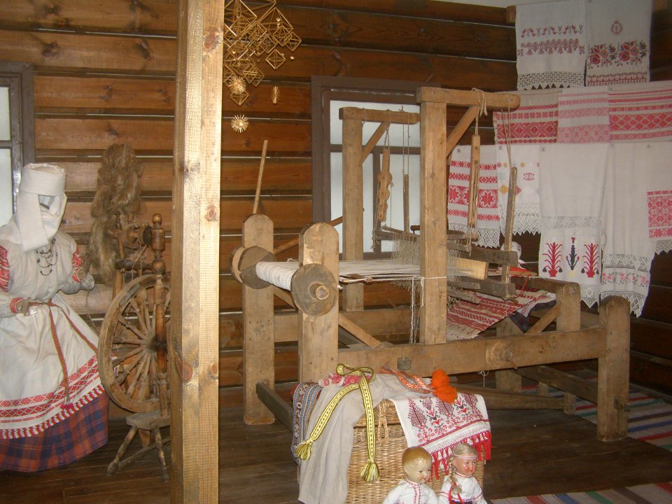History Museum of Polack - exposition - Looms in Belarus - 2011AD