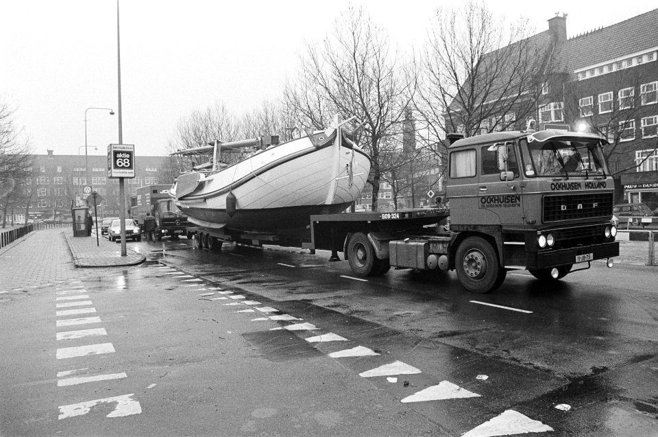 Hiswa 80 in RAI Amsterdam voor de RAI de Lemmeraak (aankomst op vrachtauto), Bestanddeelnr 930-7180