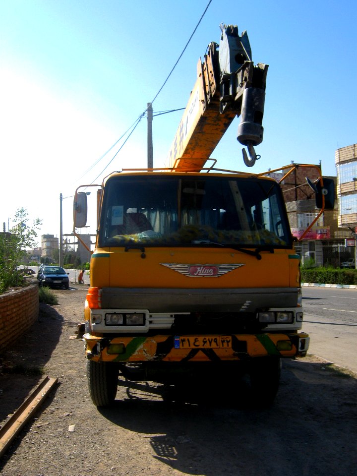 Hino - Chinese yellow derrick - Modarres Besat cloverleaf - Nishapur 3