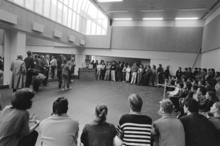 Het Nationale Ballet is verhuisd naar het Muziektheater op het Waterlooplein, Bestanddeelnr 933-6312