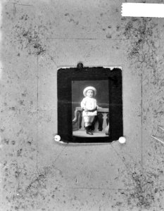 Historische fotos (familieportretten), Bestanddeelnr 917-4974