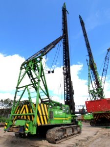 Hitachi KH230-3PD (owner Voorbij funderingstechniek) p2