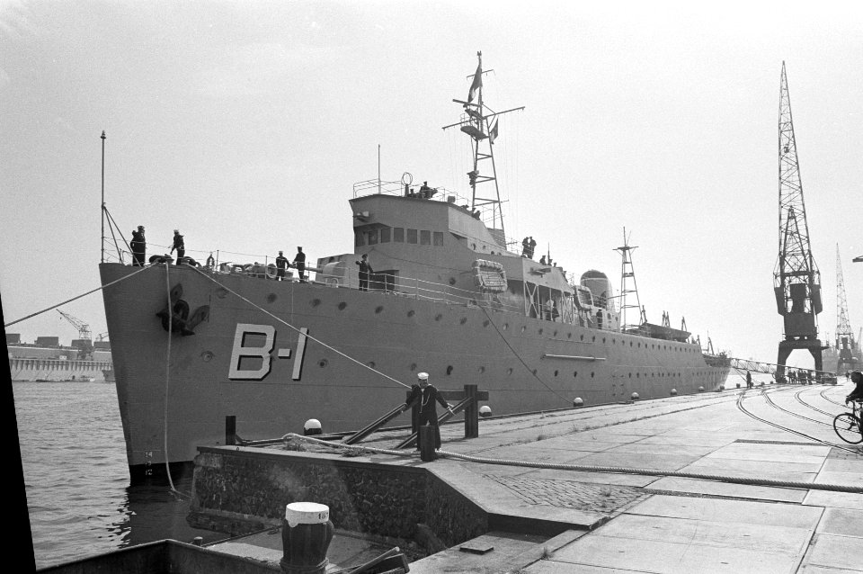 Het Mexicaanse opleidingsschip Durango in de haven van Amsterdam, Bestanddeelnr 924-6787