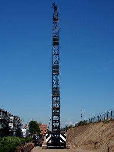 Hitachi Kh 230-3 pic3