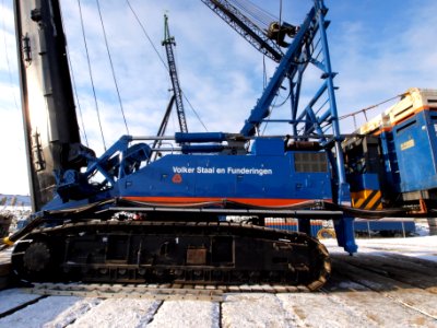 Hitachi KH 230 GLS crawler crane near Amsterdam pic-002