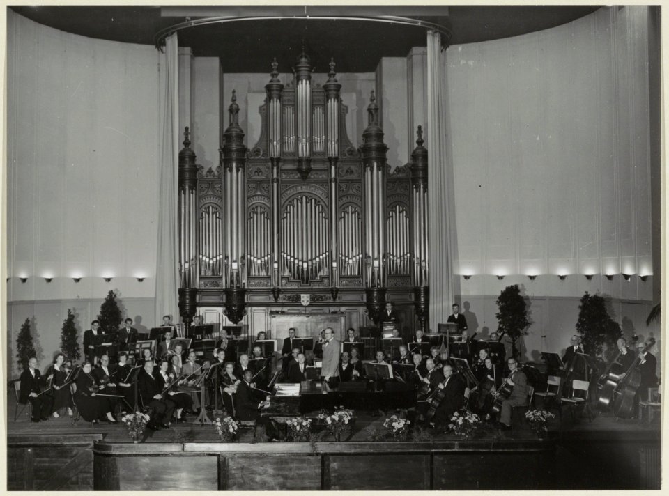 Het Noordhollands Philharmonisch Orkest o.l.v. Marinus Adam in het Concertgebouw, NL-HlmNHA 54004465