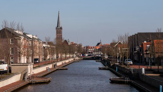 City building shipping