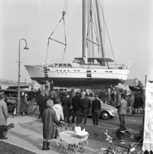 Hiswacaravelle 1964 jacht van f. 600.000,-- een reportage van het transport van, Bestanddeelnr 916-1602