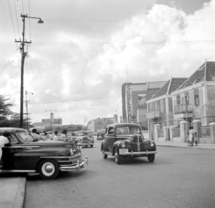 Het Wilhelminaplein in Willemstad op Curaçao, Bestanddeelnr 252-7106