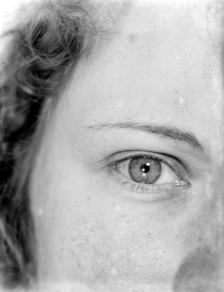 Het oog van een vrouw, Bestanddeelnr 252-1480