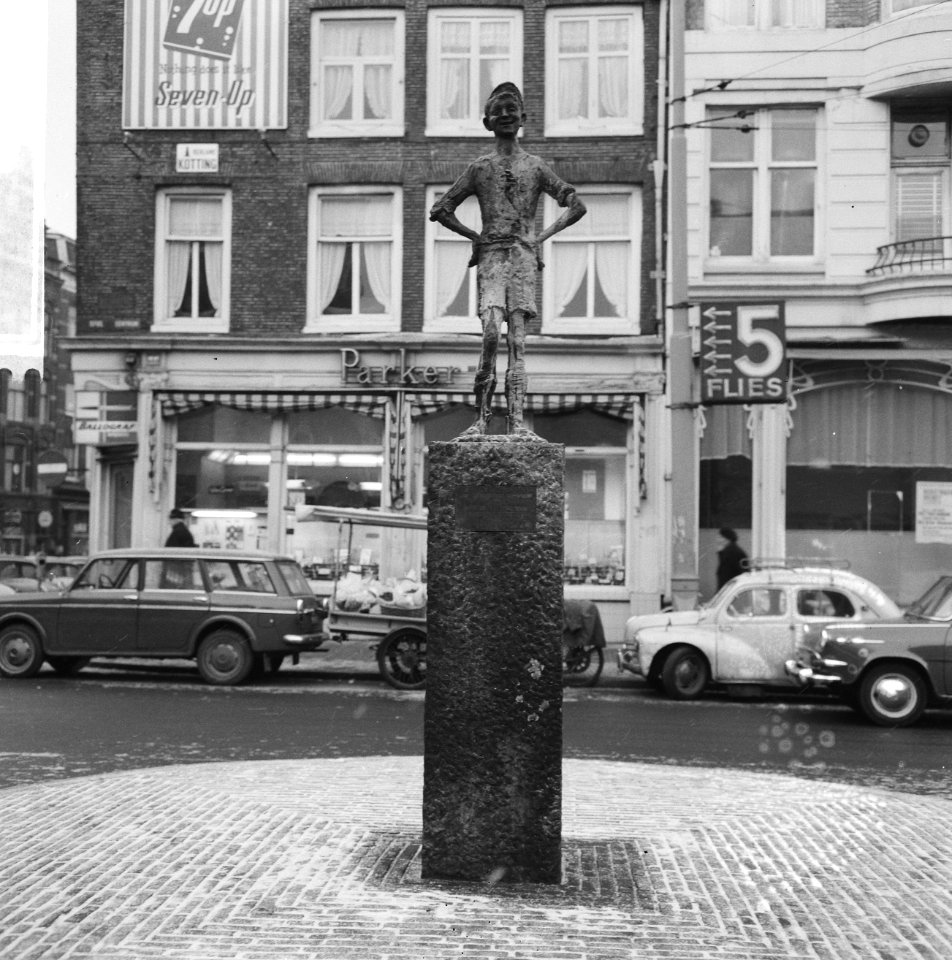 Het Lieverdje op het Spui, Bestanddeelnr 918-6783