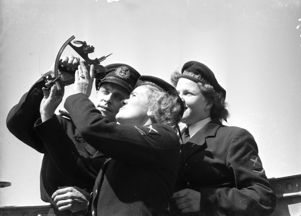 Het Nederlandse fregat Hr. Ms. 'Johan Maurits van Nassau' van Amsterdam naar Den, Bestanddeelnr 902-2194