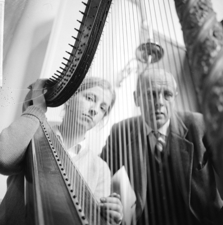 Het Nederlands Studenten Orkest zal drie weken repeteren in de bekende Ruïne ker, Bestanddeelnr 915-9088