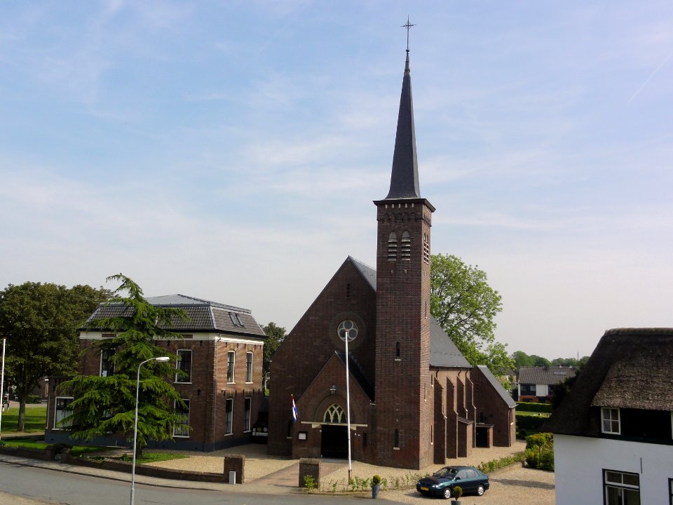 Heteren (Overbetuwe) RK kerk, gemeentemonument