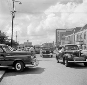 Het Wilhelminaplein in Willemstad op Curaçao, Bestanddeelnr 252-7107