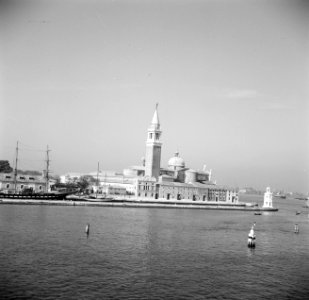 Het San Marcoplein gefotografeerd vanaf het schip Esperia, Bestanddeelnr 254-2016
