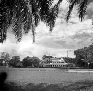 Het Gouvernementspaleis aan het Gouvernementsplein in Paramaribo, Bestanddeelnr 252-6089