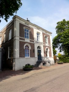 Heteren (Overbetuwe) voormalig gemeentehuis