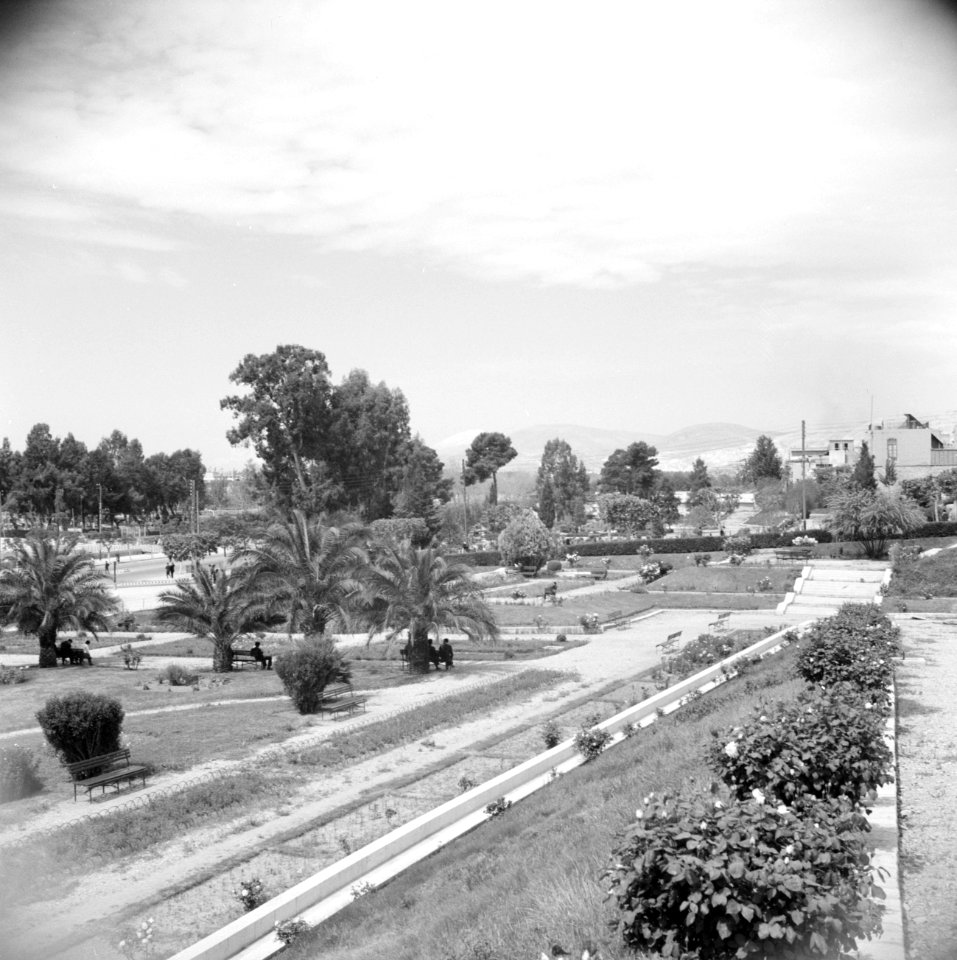Het park van de Sultan Suleyman moskee, Bestanddeelnr 255-5829