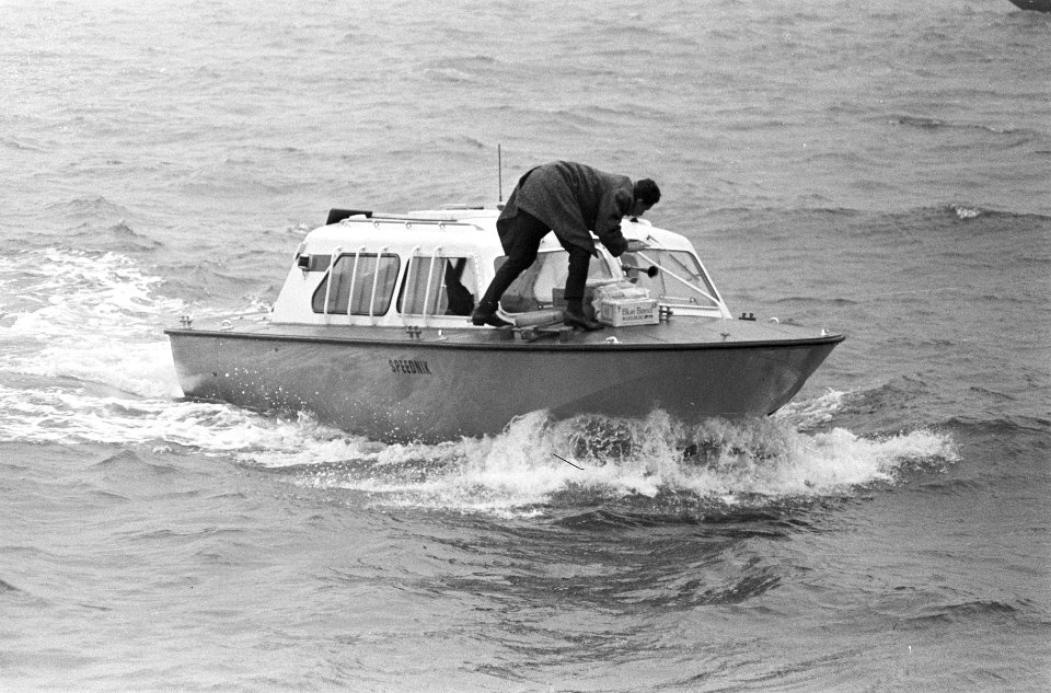 Het REM-eiland, de bevoorradingsboot, Bestanddeelnr 917-2509