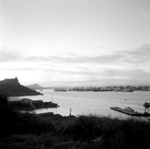 Het Schottegat op Curaçao met de Isla-raffinaderij, Bestanddeelnr 252-3323