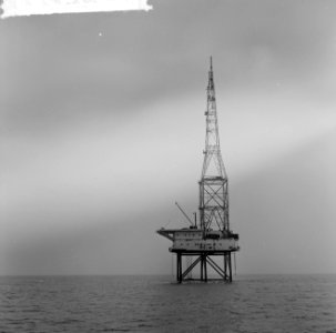 Het REM-eiland in de Noordzee, het eiland in zee, Bestanddeelnr 916-7290