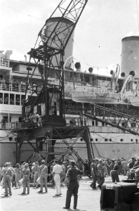 Het schip meert aan, Bestanddeelnr 99-6-1