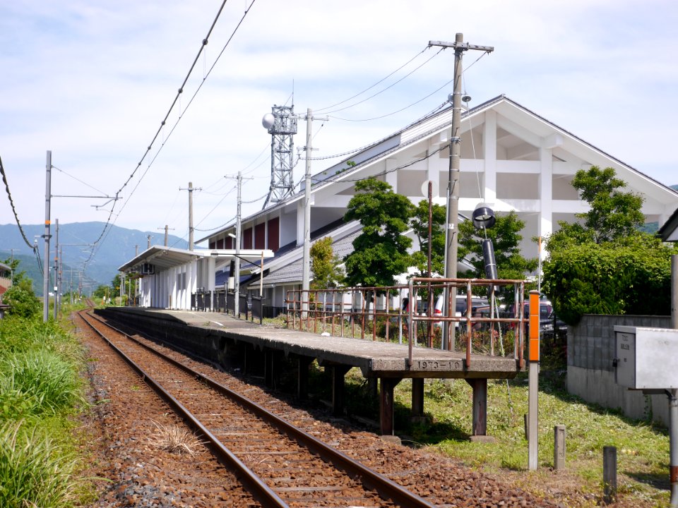 Higashi Obama station 20170617