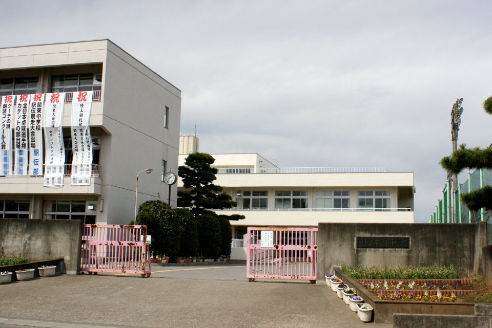 Higashimatsuyama Municipal Higashi Junior High School