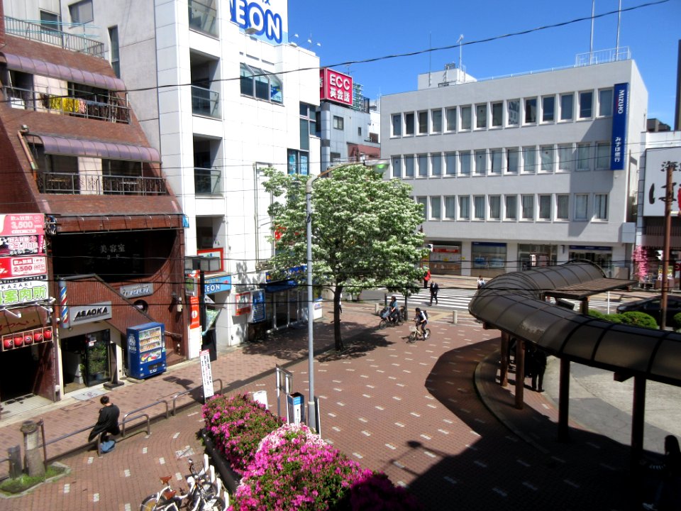Higashi-Okazaki-Station-3