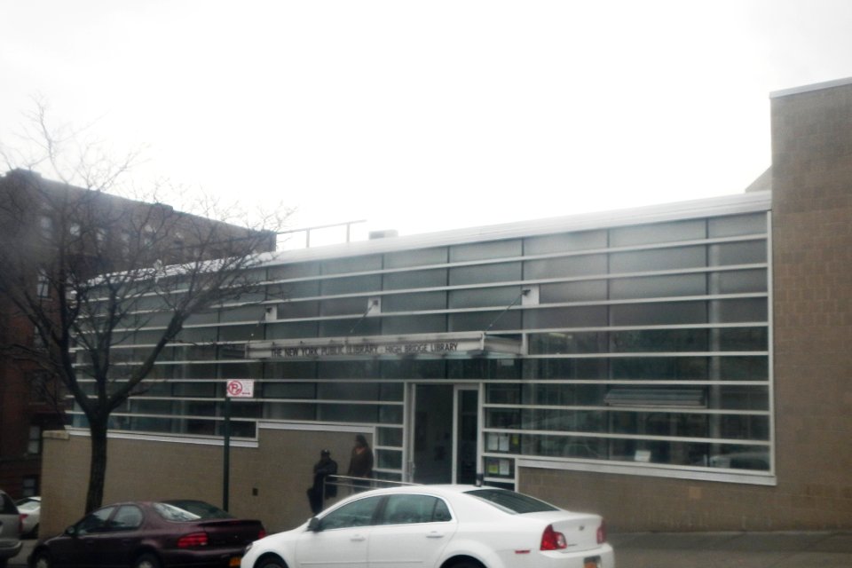 High Bridge NYPL W168 St fr Woodycrest Av Bx cloudy jeh