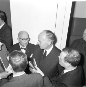 Het seniorenconvent in Tweede Kamer , prof dr Vondeli, Bestanddeelnr 916-2803